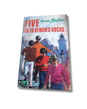 Load image into Gallery viewer, The Famous Five Series by Enid Blyton