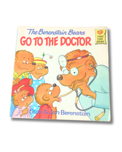 Load image into Gallery viewer, Book cover of 'The Berenstain Bears Go to the Doctor' with cartoon characters on a white background. Available to purchase in New Zealand