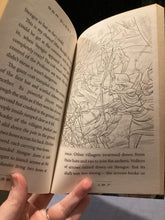 Load image into Gallery viewer, Sea Quest Series - Adam Blade